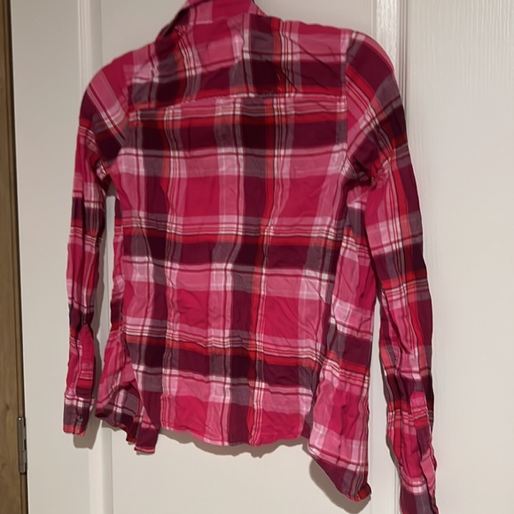 Button up shirt - Picture 3 of 3